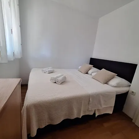 Apartment M&m
